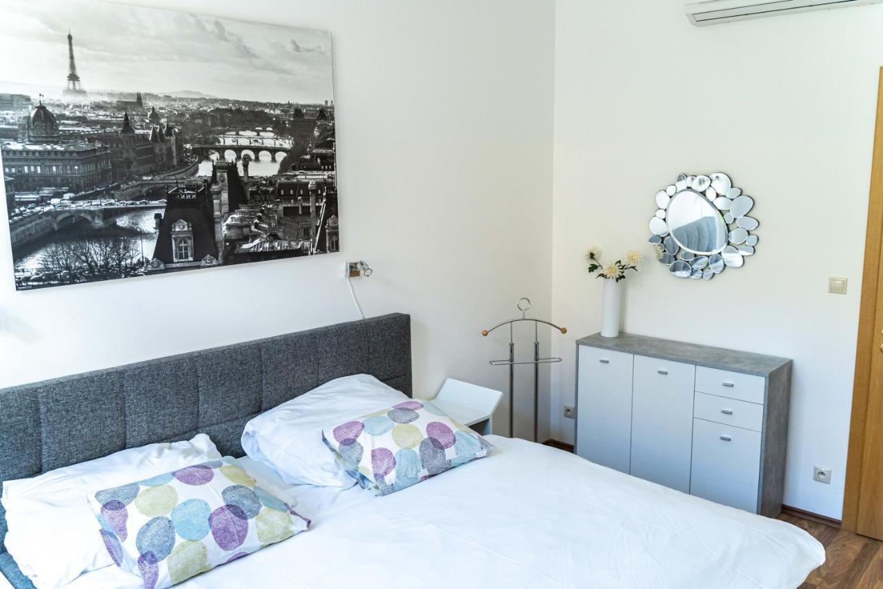 Apartments Valencia Karlovy Vary Extérieur photo