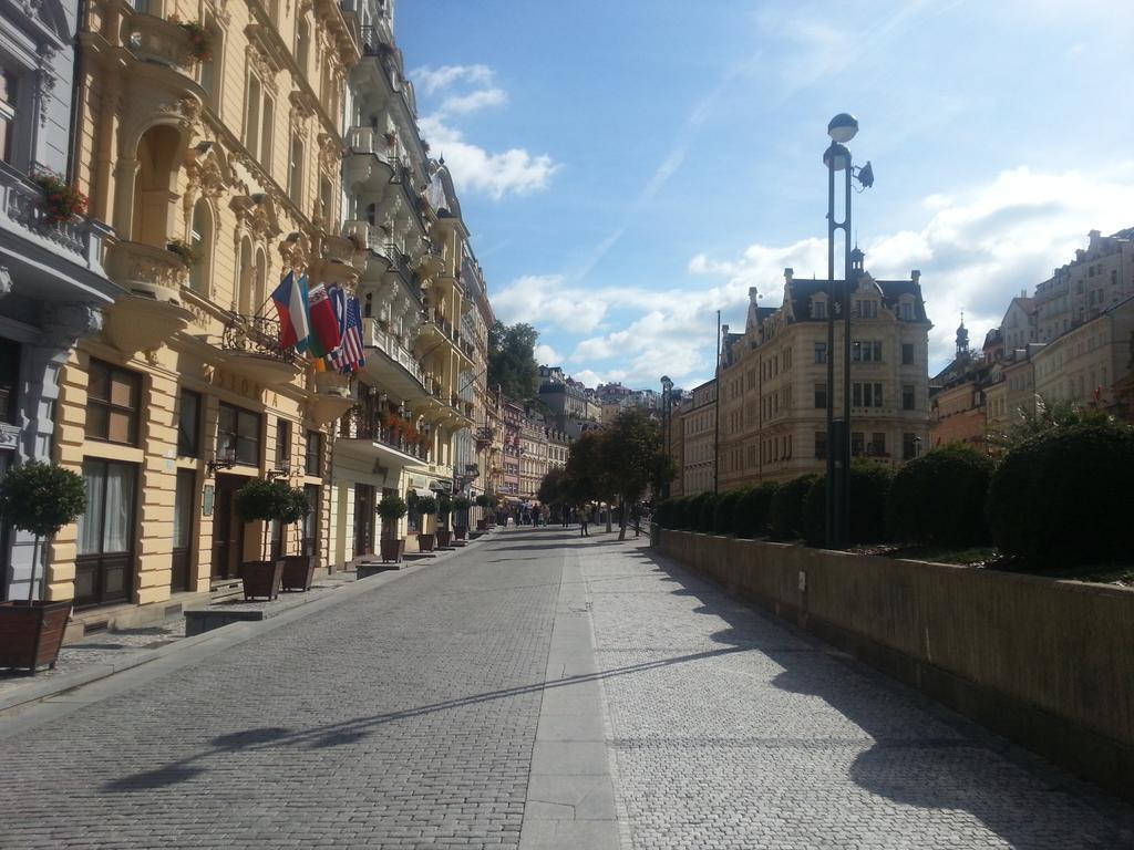 Apartments Valencia Karlovy Vary Extérieur photo